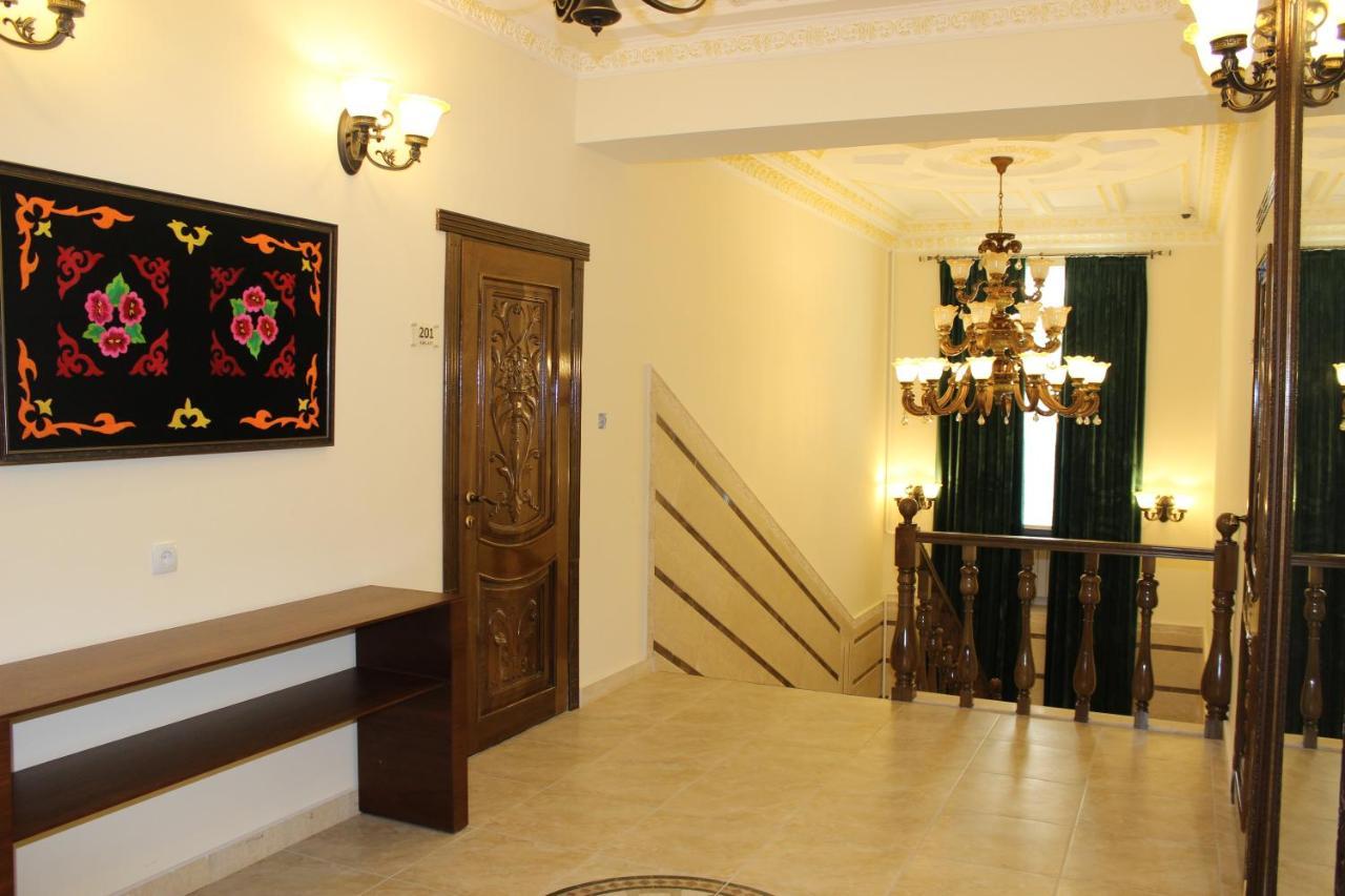 Kok-Art Hotel Jalal-Abad Exterior photo